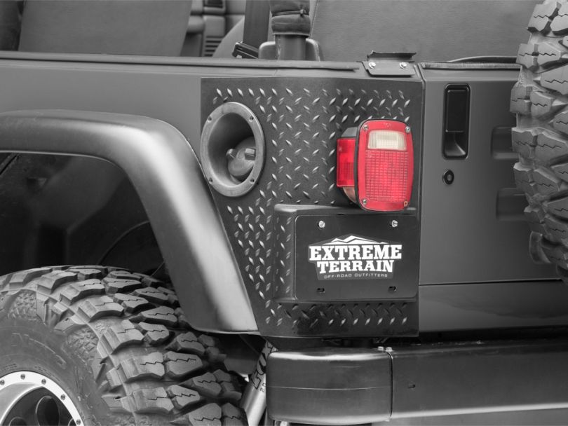 Rugged Ridge Jeep Wrangler Plastic Tall Corner Rear Body Armor Black
