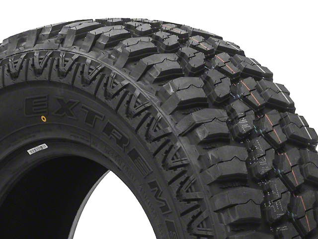 Mudclaw Extreme M/T Tire (31" - 265/75R16)