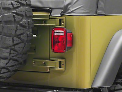 Jeep Wrangler Tail Light Lens (76-06 Jeep CJ5, CJ7, Wrangler YJ & TJ)