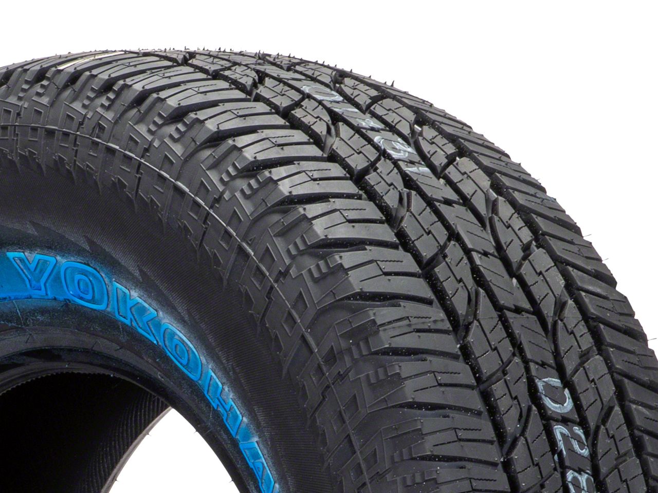 Yokohama Jeep Wrangler Geolandar A/T Tire 110101527 (33" 285/70R17