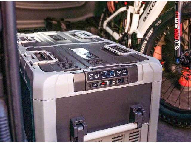 TYPE S Blizzard Box Portable Electric Cooler; 99QT/94L