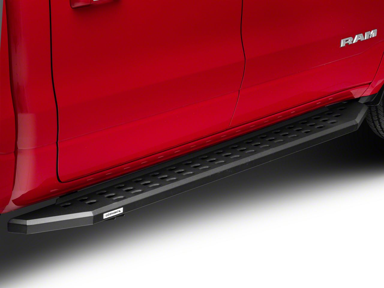 2020 ram 1500 laramie running boards