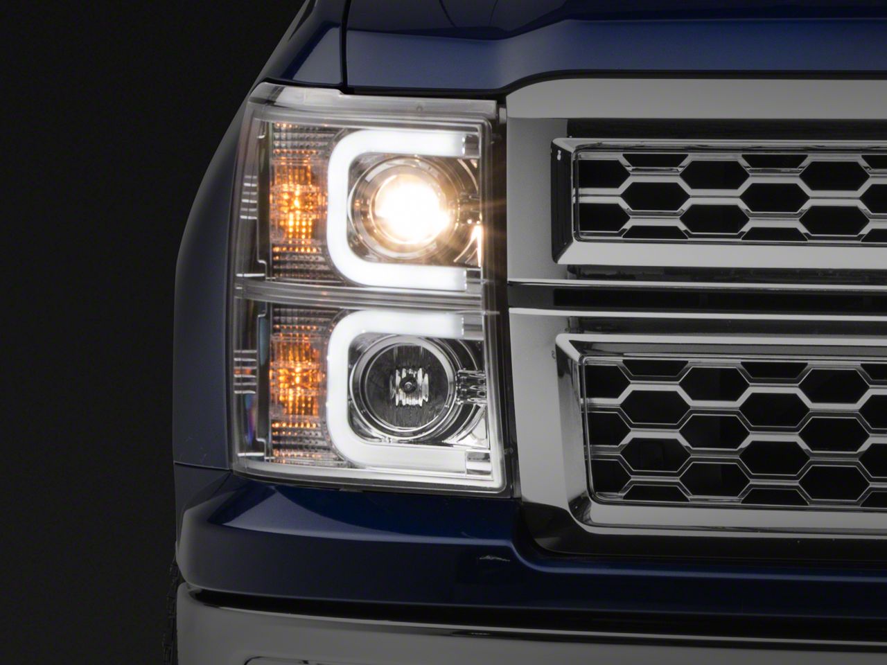 Axial Silverado Chrome Projector Headlights w/ Light Bar Daytime