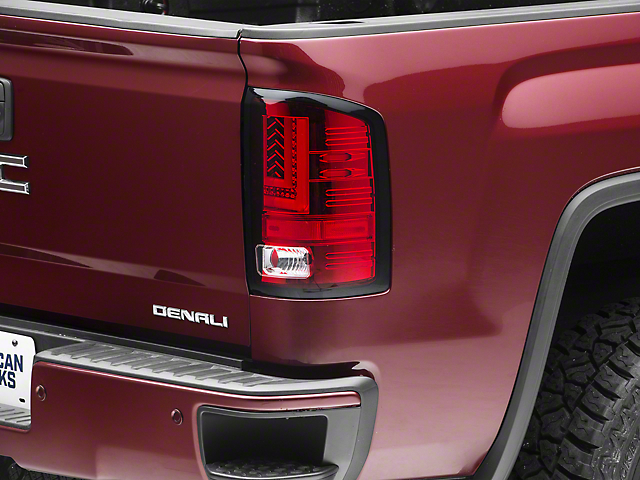 LED Tail Lights; Chrome Housing; Red/Clear Lens (14-18 Sierra 1500 w/ Factory Halogen Tail Lights)