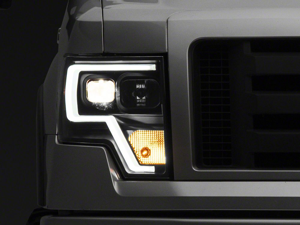lumière AlphaRex Headlight Assembly 880556
