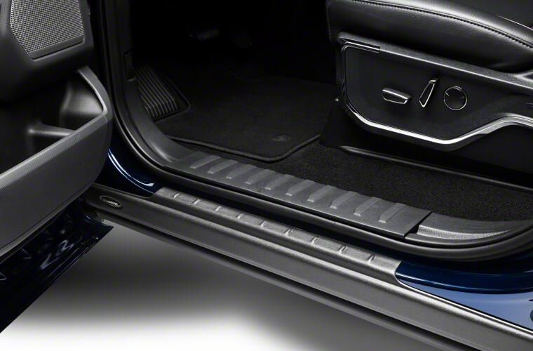 Bushwacker Tundra Trail Armor Rocker Panels; Matte Black 14136 (0721